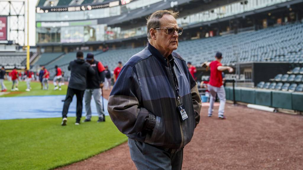 Chairman Jerry Reinsdorf walks on the field before a White Sox game against the Guardians on May 9, 2022, at Guaranteed Rate Field.