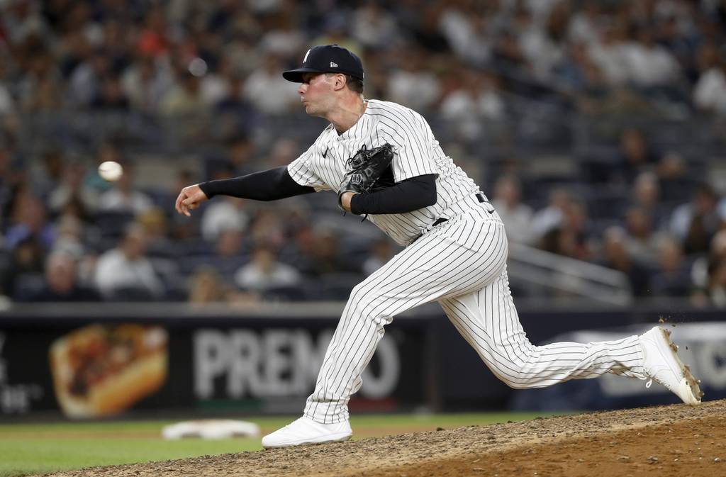 Yankees reliever Scott Effross delivers against the Mariners on Aug. 2, 2022, at Yankee Stadium in New York. 