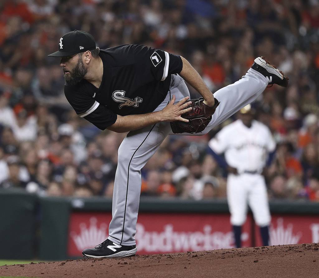 White Sox starting pitcher Lance Lynn delivers in the first inning against the Astros on Friday at Minute Maid in Houston. 