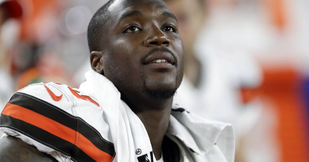 Former NFL defensive end Chris Smith, 31, dies