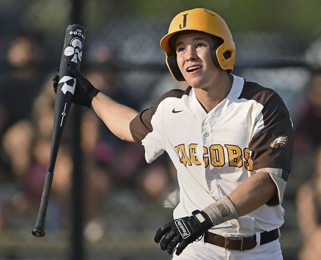 Jacobs' Anthony Edge (1) reacts against Dundee-Crown during the fifth inning of a Fox Valley Conference game on Friday, May 13, 2022.