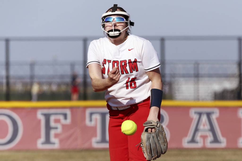 South Elgin's CeCe Bell (18) delivers a pitch against Bartlett during an Upstate Eight Conference game on Monday, April 10, 2023.