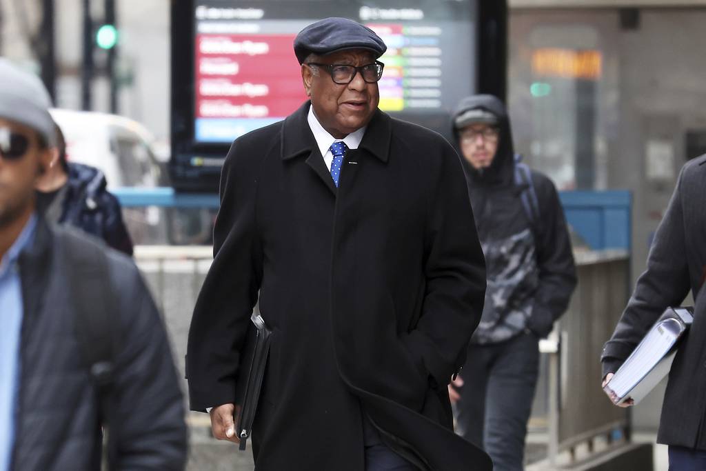 Former ComEd executive John Hooker leaves the Dirksen U.S. Courthouse in Chicago after more testimony in the “ComEd Four” bribery trial on March 20, 2023.