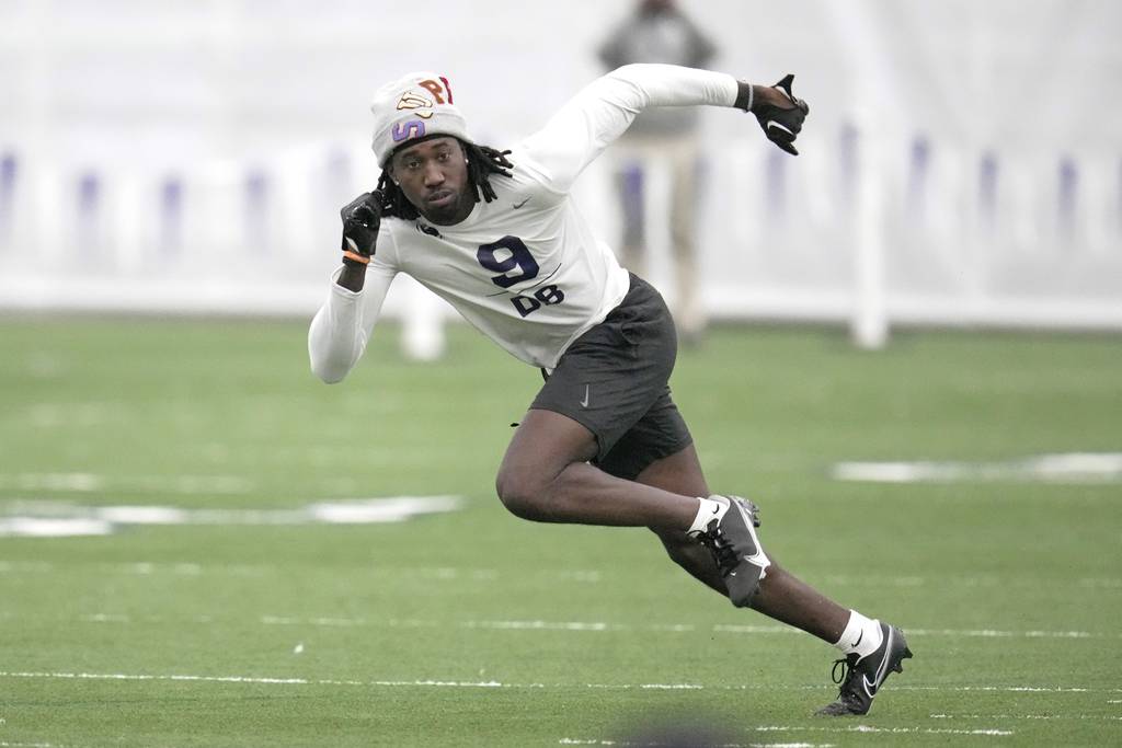 Defensive back Joey Porter Jr. runs a drill during Penn State's pro day on March 24, 2023.