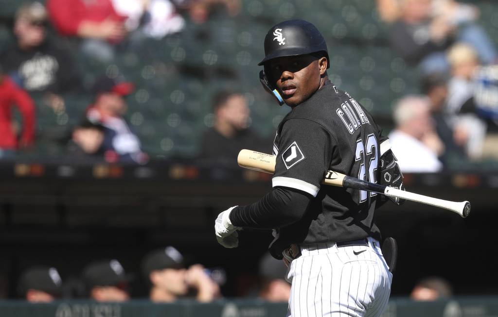 Chicago White Sox slip to 4th in the AL Central after dropping a doubleheader opener to the Philadelphia Phillies