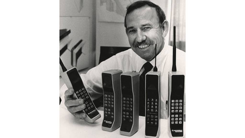 Motorola industrial product designer Rudy Krolopp helped develop the DynaTAC model.
