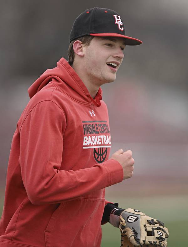 Hinsdale Central’s Ben Oosterbaan practices on campus in Hinsdale on Thursday, March 30, 2023.
