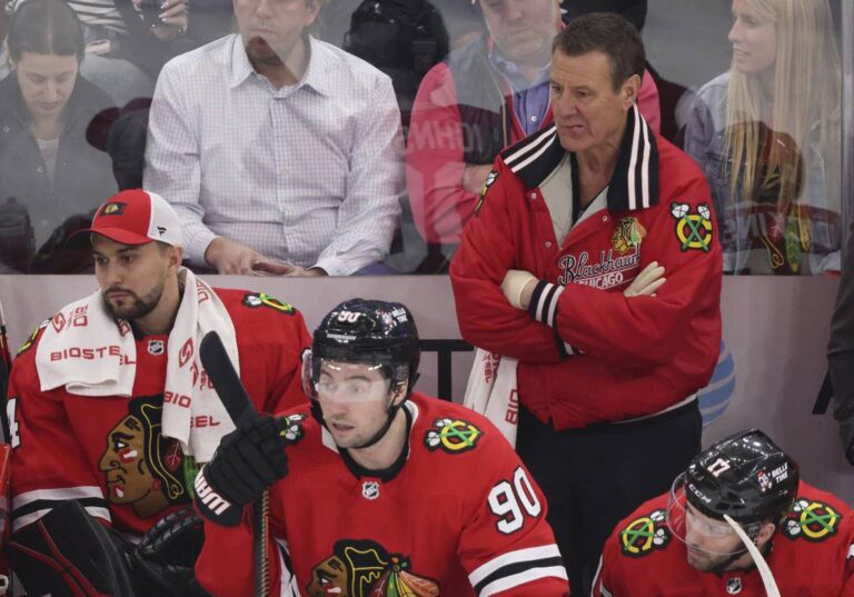 Retiring Chicago Blackhawks trainer Mike Gapski saw it all in 36 years: ‘It’s time to turn the page’