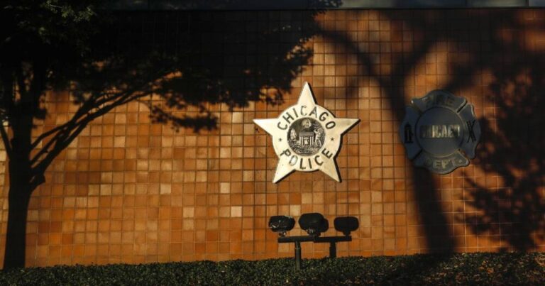 Off-duty officer commits suicide outside Southwest Side home, Chicago police say