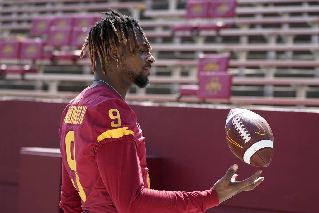 Iowa State defensive end Will McDonald poses for photographers during media day on Aug. 2, 2022.