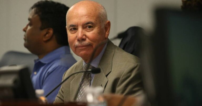 CPS Board of Education President Miguel del Valle is stepping down