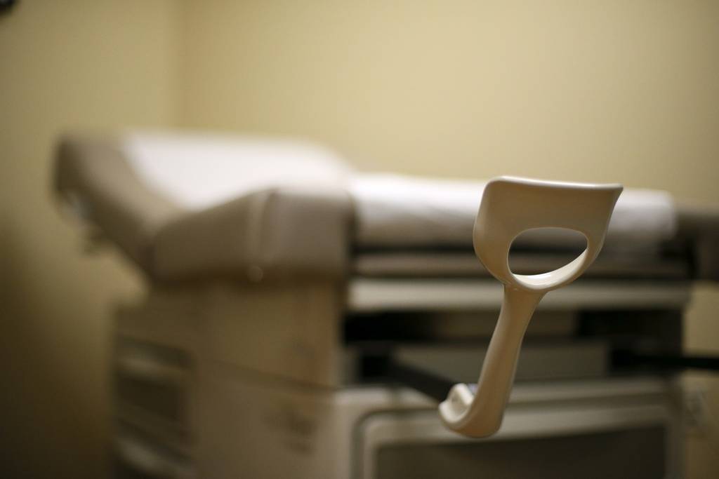 An exam room at Planned Parenthood in 2018 in Flossmoor. Since the passage of HB40, women can now use Illinois Medicaid to cover abortion services. (Stacey Wescott/Chicago Tribune)
