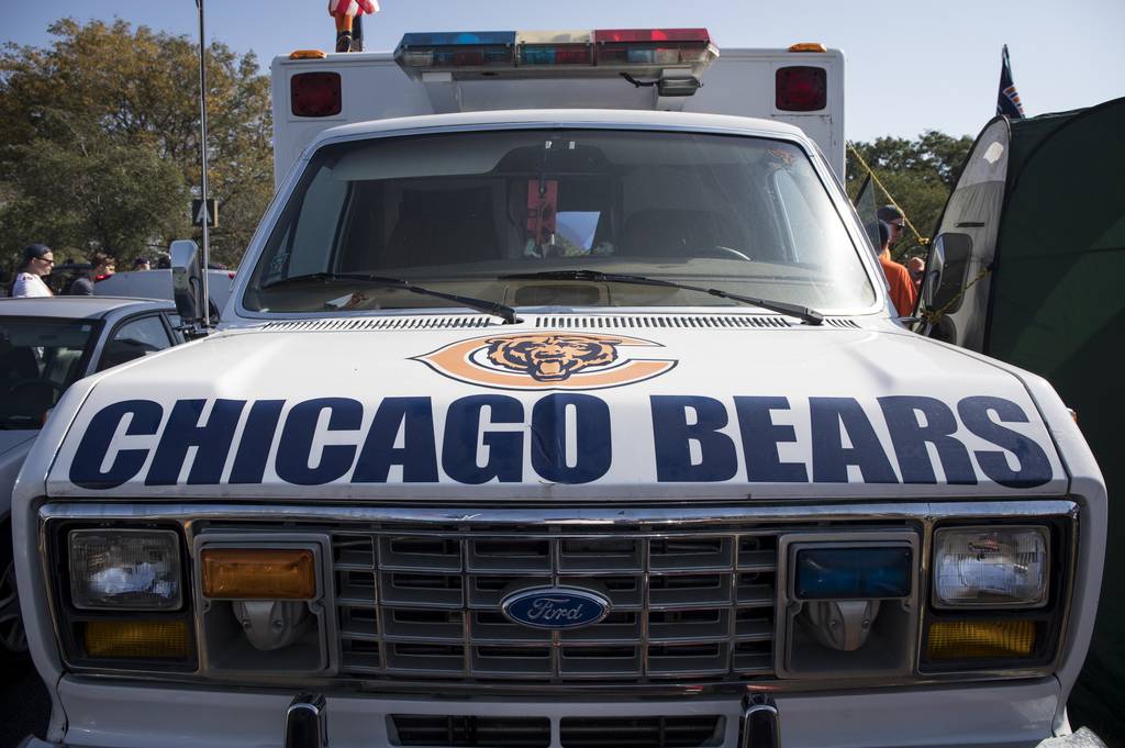 A 1989 ambulance owned by Ken McCraken sits parked outside Soldier Field before the Chicago Bears game against the Steelers on Sept. 24, 2017.