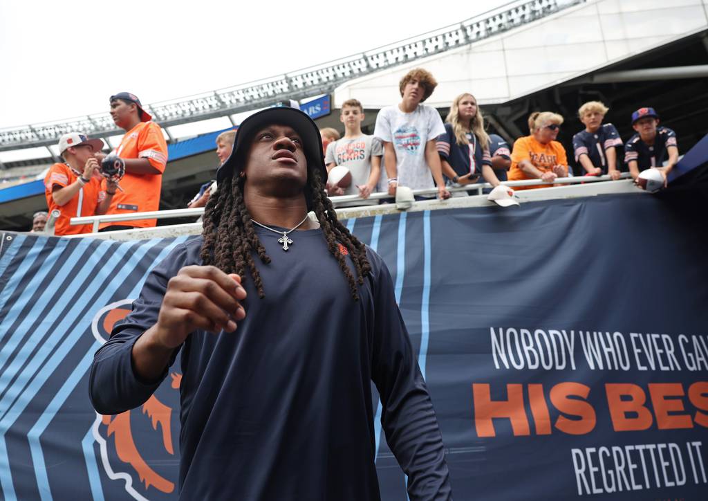 Bears linebacker Tremaine Edmunds signs autographs before a preseason game against the Titans on Saturday at Soldier Field. 
