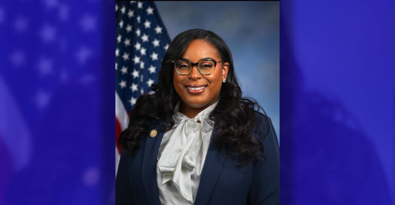 BREAKING: Black Member of Congress Charged with “Assaulting” ICE Officials in Major Escalation by Trump Administration