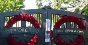 When the Music Stopped: Michael Jackson’s Former Inner Circle Faces the Estate