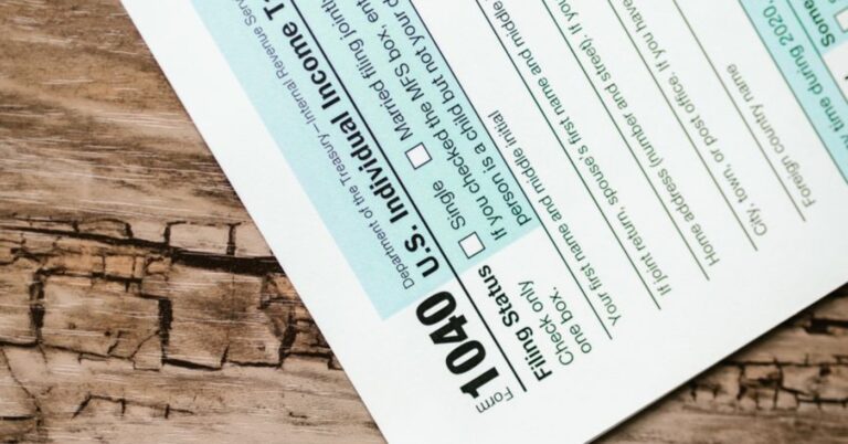 The Head of Household Illusion: the Tax Break That Skips the Mothers It Was Built For