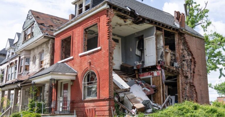St. Louis Officials Form Pro Bono Task Force to Fight Fraud Against Tornado Survivors