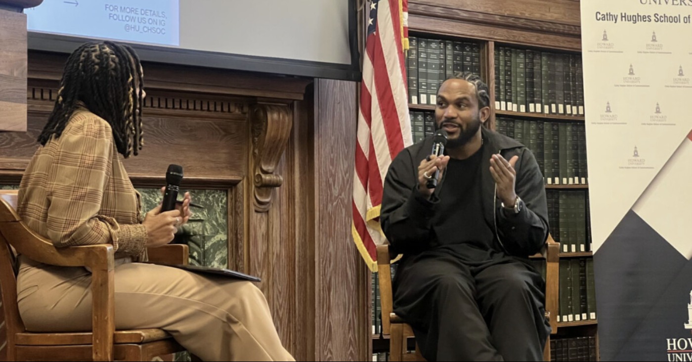 Kickstarter CEO Everette Taylor discusses entrepreneurship with Dean Kimberly Moffitt as the inaugural speaker of a new speaker series in the Cathy Hughes School of Communications. (Photo: Solomon Goins/HUNews Service.com)